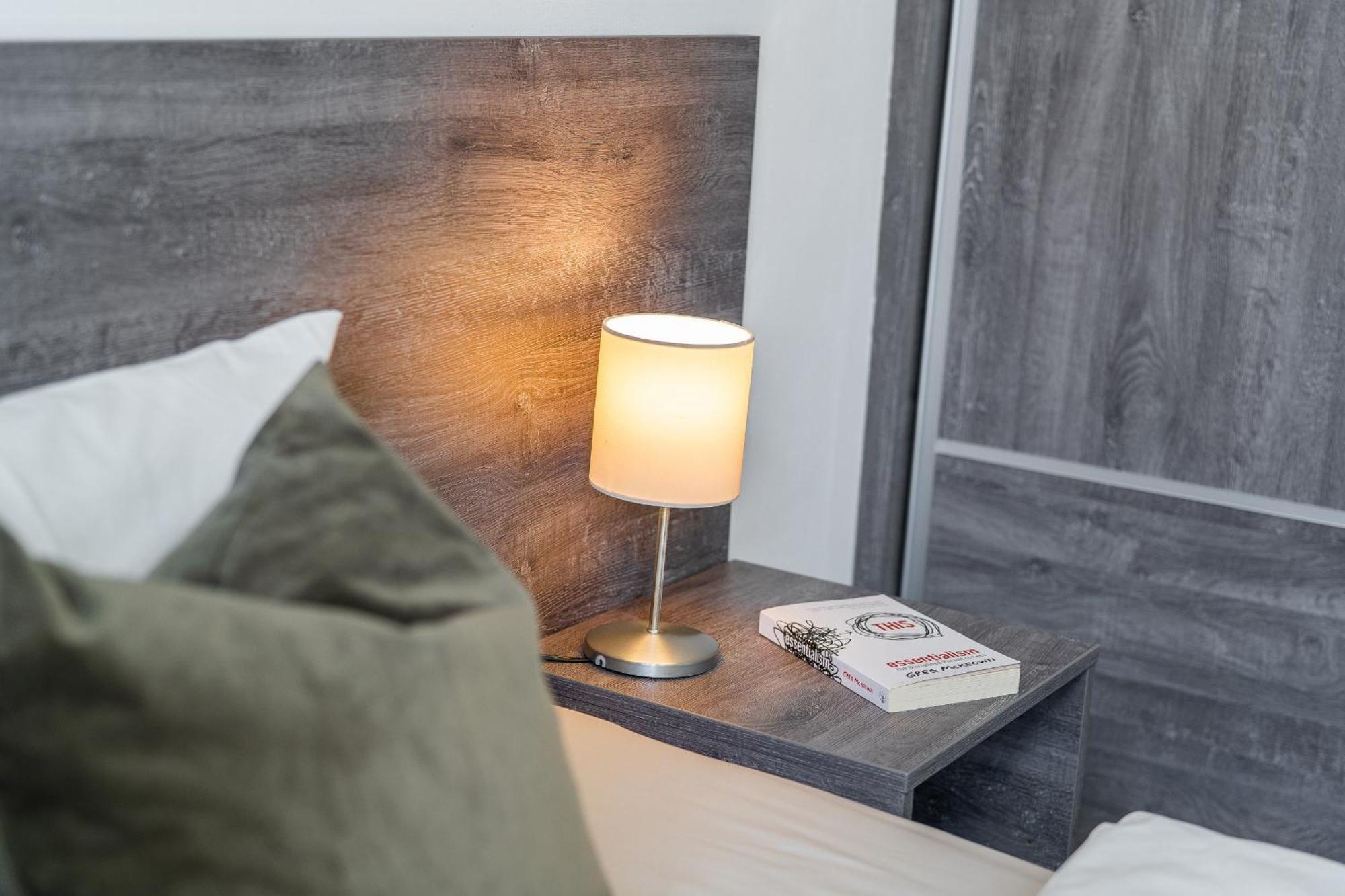 Wenceslas Square Apartment, * Prague